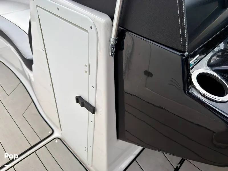 Slide: The Image of Yamaha Wake Series 242X 2020 - 16284183