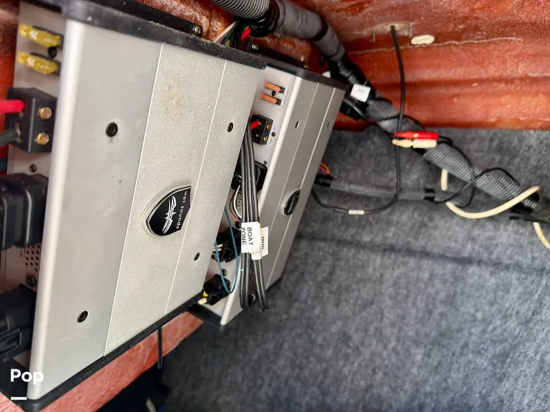 Slide: The Image of Yamaha Wake Series 242X 2020 - 16284185