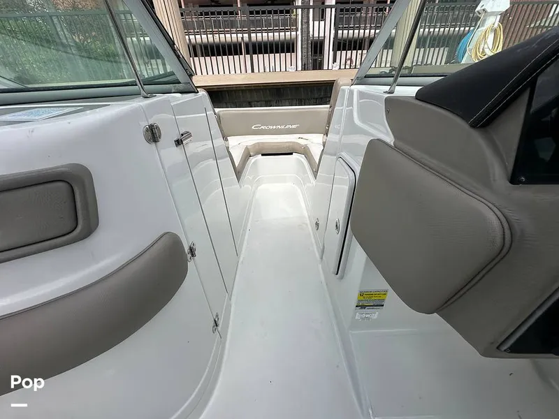Slide: The Image of Crownline Boats E235XS 2023 - 16350058