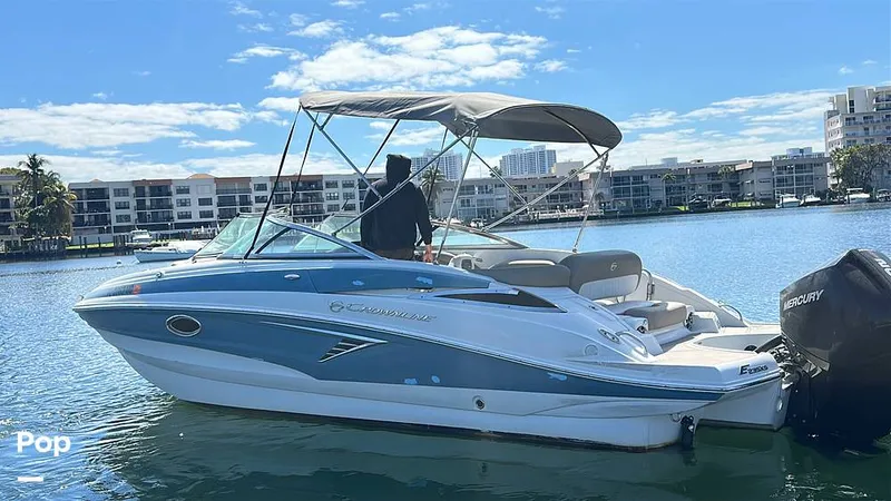 Slide: The Image of Crownline Boats E235XS 2023 - 16245605