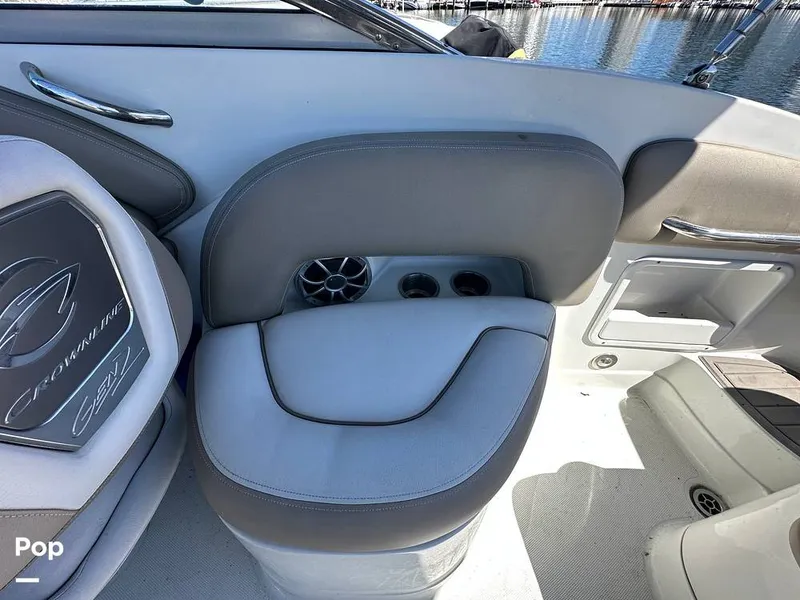 Slide: The Image of Crownline Boats E235XS 2023 - 16268918