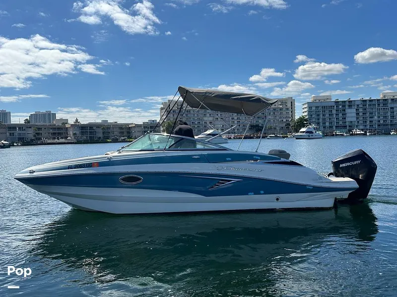 Slide: The Image of Crownline Boats E235XS 2023 - 16245597