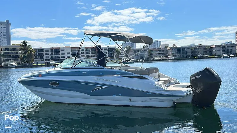 Slide: The Image of Crownline Boats E235XS 2023 - 16245602