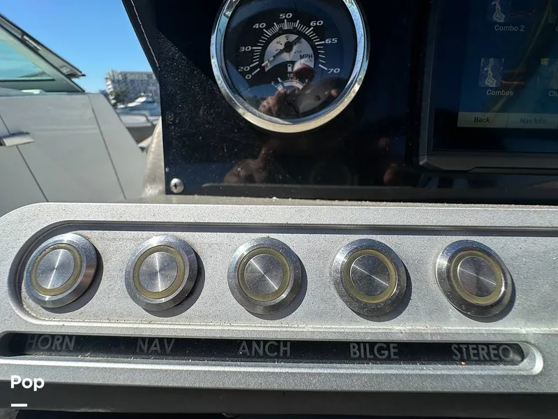 Slide: The Image of Crownline Boats E235XS 2023 - 16269005