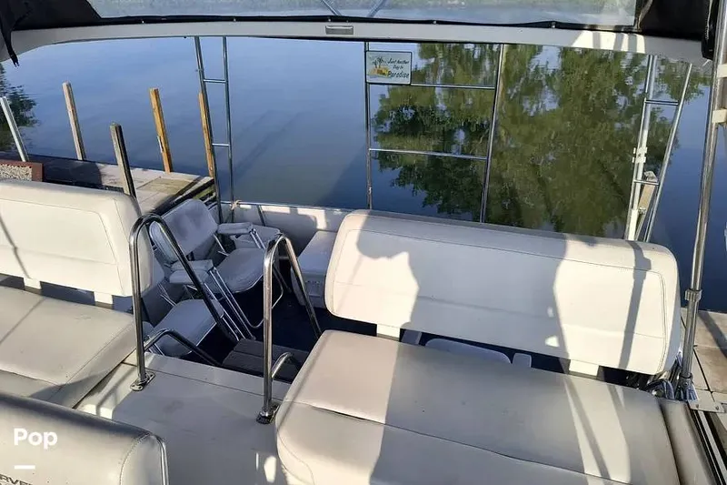 Slide: The Image of Carver Yachts 325 Aft Cabin 1998 - 16316364