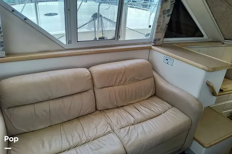 Slide: The Image of Carver Yachts 325 Aft Cabin 1998 - 16316367
