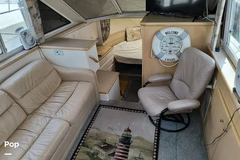 Slide: The Image of Carver Yachts 325 Aft Cabin 1998 - 16316372