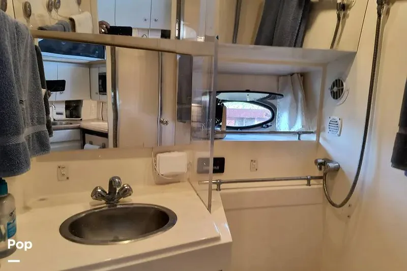 Slide: The Image of Carver Yachts 325 Aft Cabin 1998 - 16316375