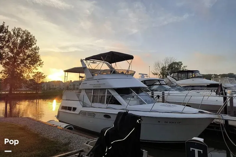 Slide: The Image of Carver Yachts 325 Aft Cabin 1998 - 16316383