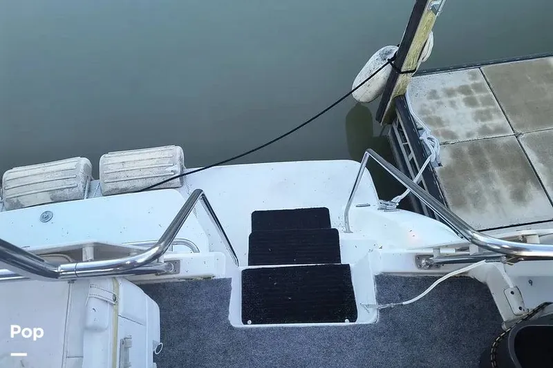 Slide: The Image of Carver Yachts 325 Aft Cabin 1998 - 16316420