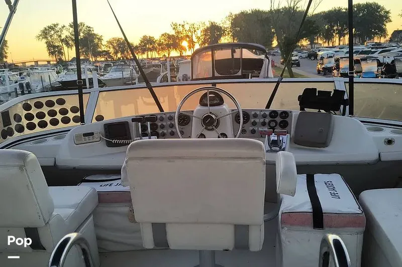 Slide: The Image of Carver Yachts 325 Aft Cabin 1998 - 16316428