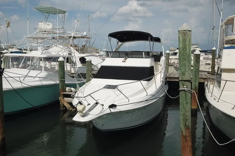 Slide: The Image of Silverton 330 Sport Bridge 2005 - 6