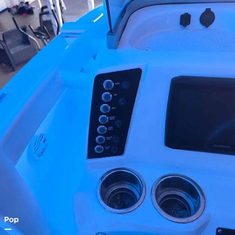 Slide: The Image of Robalo 226 Cayman 2020 - 16214502