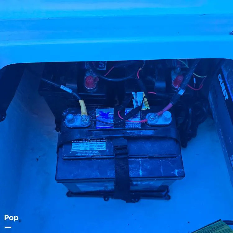 Slide: The Image of Robalo 226 Cayman 2020 - 16214513