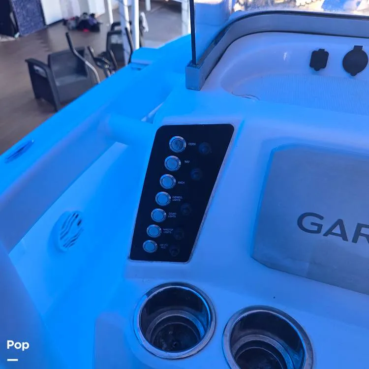 Slide: The Image of Robalo 226 Cayman 2020 - 16214529