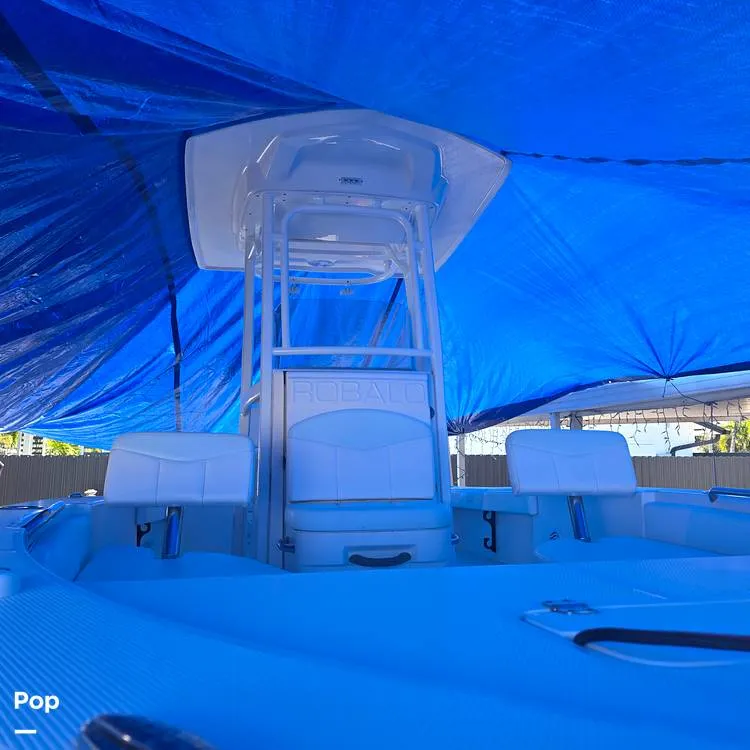 Slide: The Image of Robalo 226 Cayman 2020 - 16214487