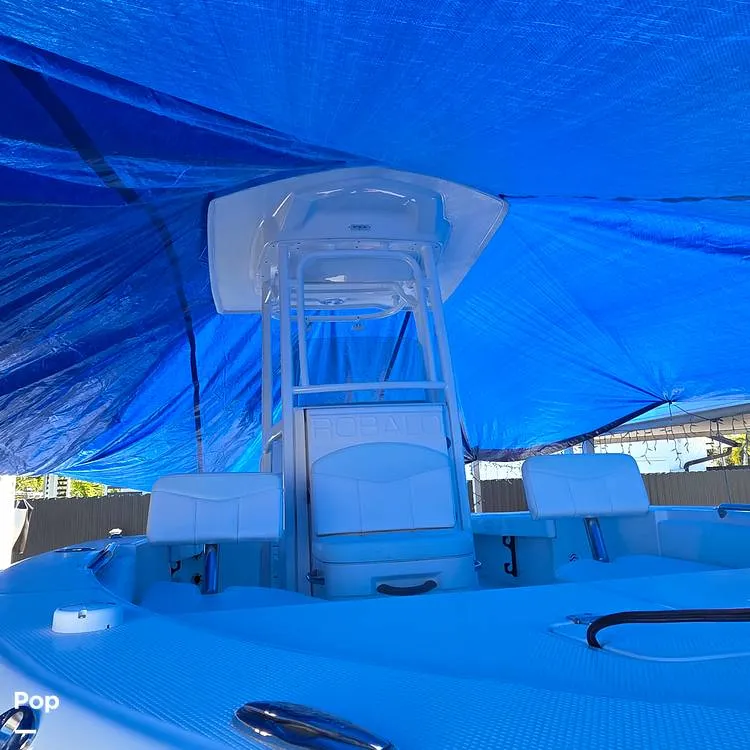 Slide: The Image of Robalo 226 Cayman 2020 - 16214542