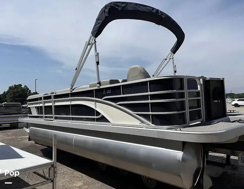 Slide: The Image of Bennington 22LSAPG 2023 - 16231259