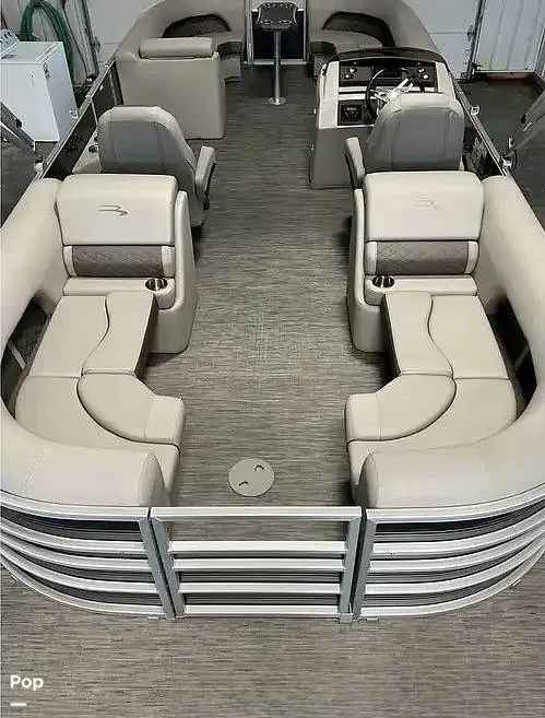 Slide: The Image of Bennington 24LSR 2023 - 16232601