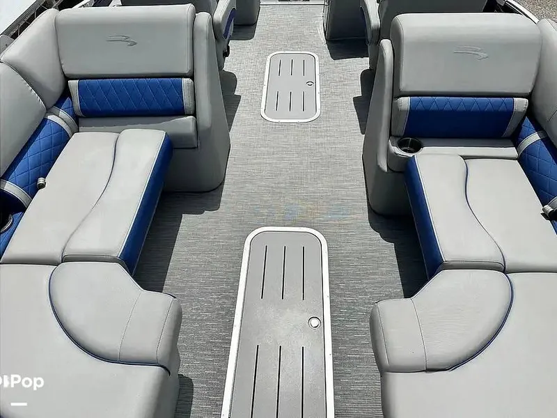 Slide: The Image of Bennington 25 LTFB 2023 - 16232721