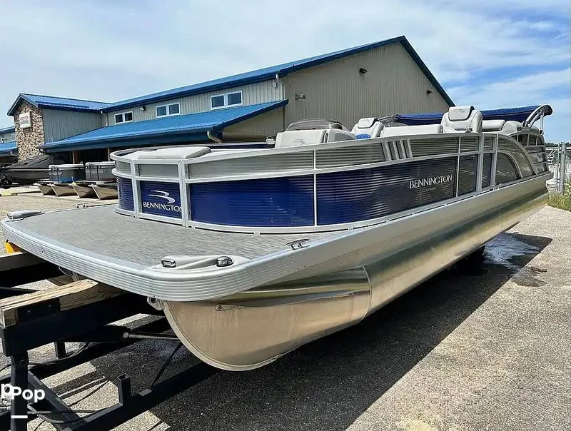 Slide: The Image of Bennington 25 LTFB 2023 - 16232722