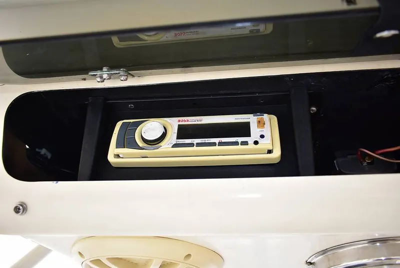 Slide: The Image of SeaCraft (Potter Built) SCEPTRE 23 1978 - 16303045