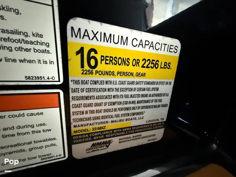 Slide: The Image of Malibu 23 MXZ Black & Gold Edition 2020 - 16243066