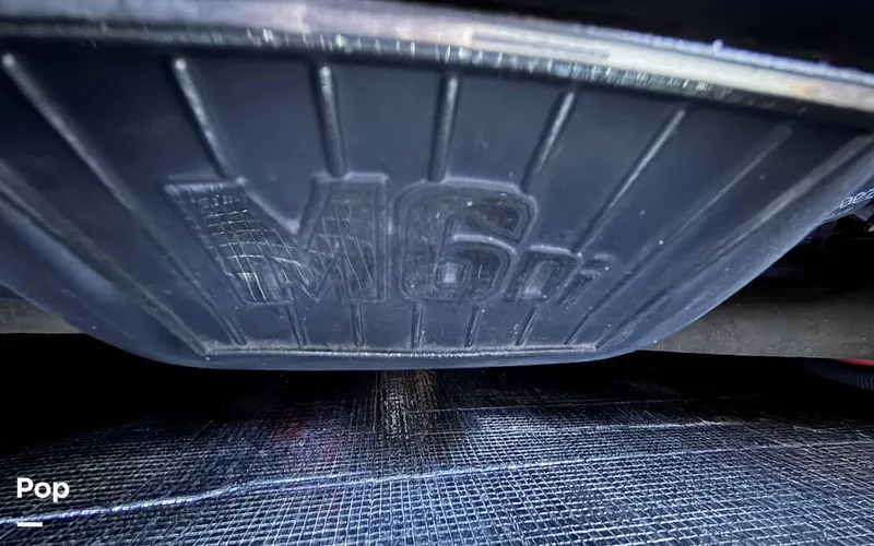 Slide: The Image of Malibu 23 MXZ Black & Gold Edition 2020 - 16243088