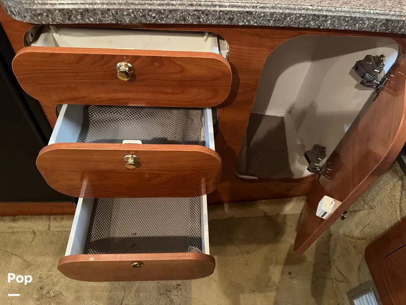 Slide: The Image of Rinker 342 Fiesta Vee 2004 - 16228095