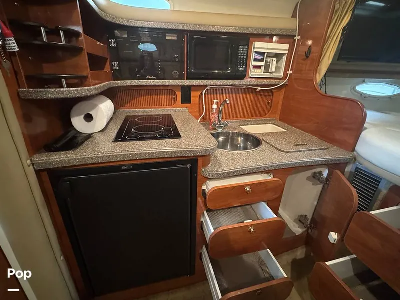 Slide: The Image of Rinker 342 Fiesta Vee 2004 - 16228102