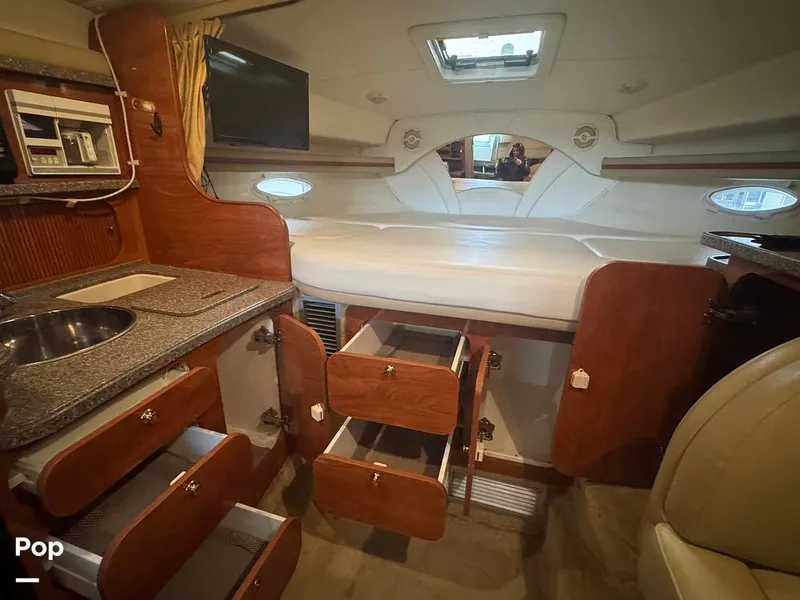 Slide: The Image of Rinker 342 Fiesta Vee 2004 - 16228103