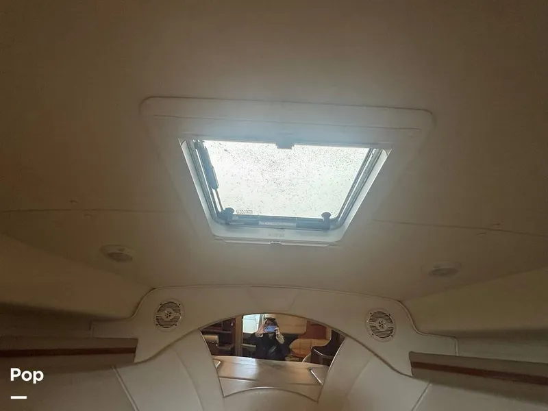 Slide: The Image of Rinker 342 Fiesta Vee 2004 - 16228104