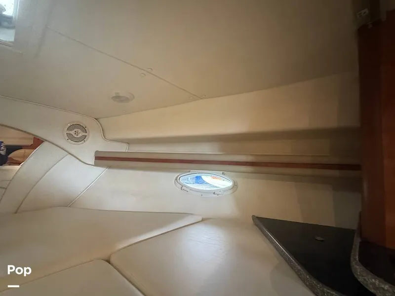 Slide: The Image of Rinker 342 Fiesta Vee 2004 - 16228109