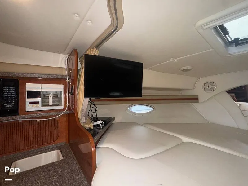 Slide: The Image of Rinker 342 Fiesta Vee 2004 - 16228110