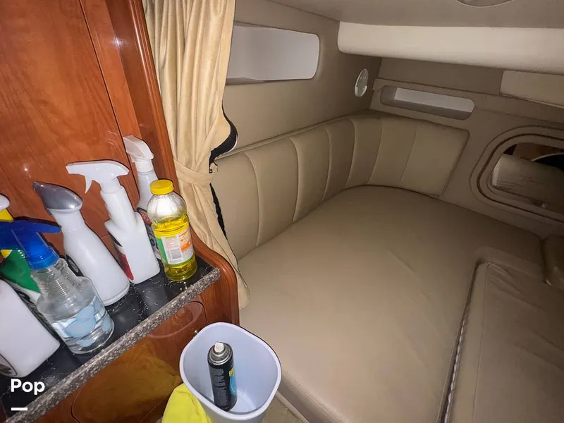 Slide: The Image of Rinker 342 Fiesta Vee 2004 - 16228116