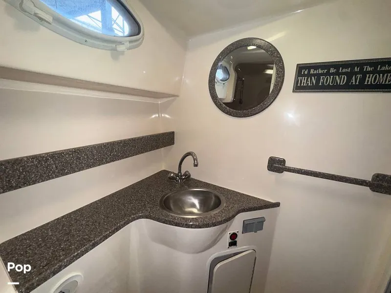 Slide: The Image of Rinker 342 Fiesta Vee 2004 - 16228132