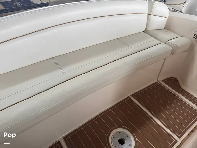 Slide: The Image of Rinker 342 Fiesta Vee 2004 - 16228172