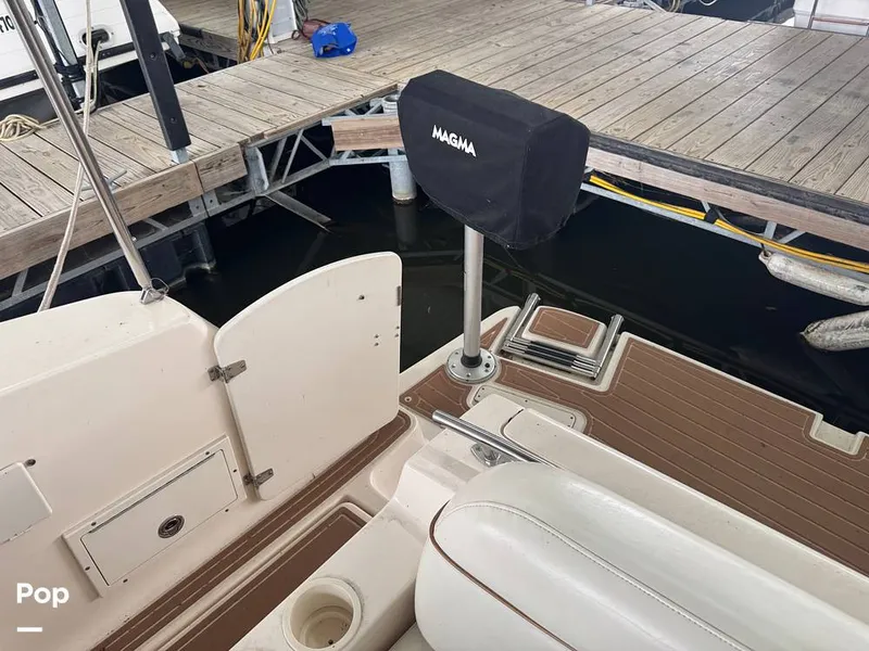 Slide: The Image of Rinker 342 Fiesta Vee 2004 - 16228175