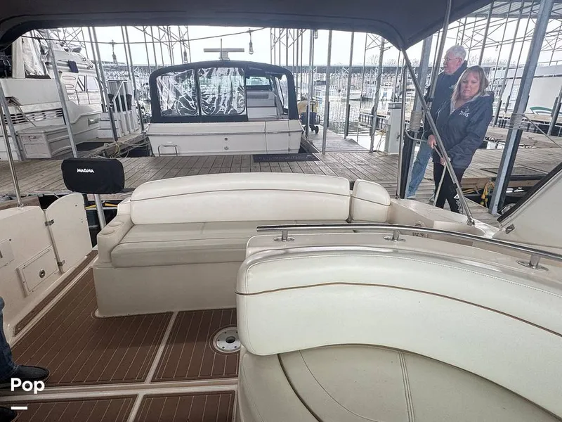 Slide: The Image of Rinker 342 Fiesta Vee 2004 - 16228183