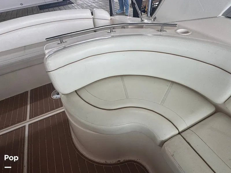 Slide: The Image of Rinker 342 Fiesta Vee 2004 - 16228185