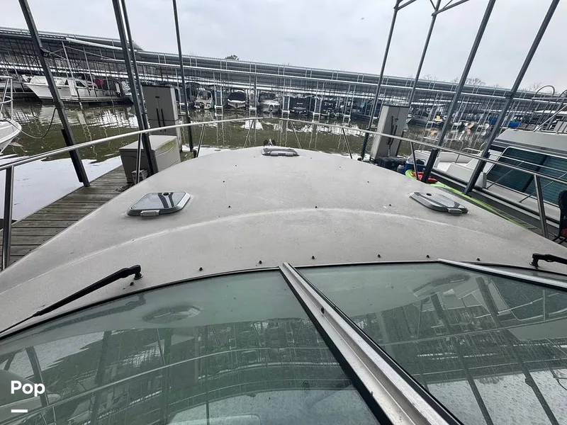 Slide: The Image of Rinker 342 Fiesta Vee 2004 - 16228190