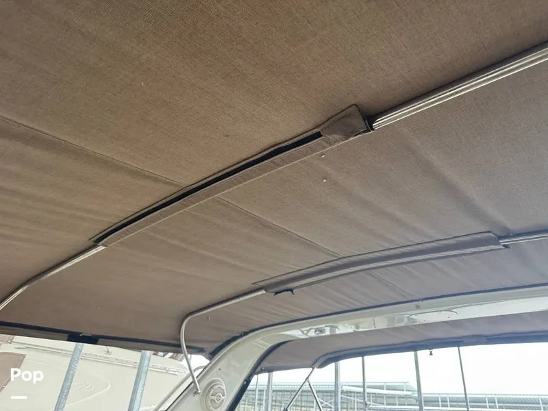 Slide: The Image of Rinker 342 Fiesta Vee 2004 - 16228206