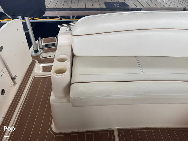 Slide: The Image of Rinker 342 Fiesta Vee 2004 - 16228217