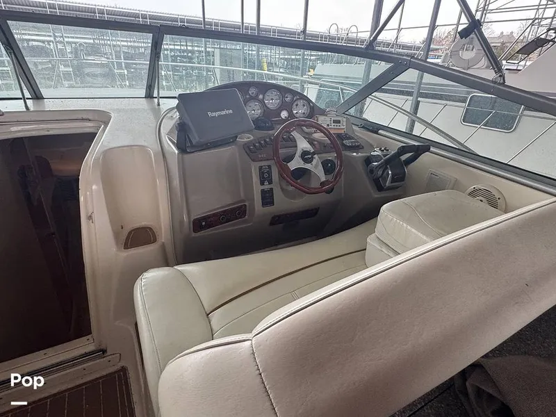 Slide: The Image of Rinker 342 Fiesta Vee 2004 - 16228232