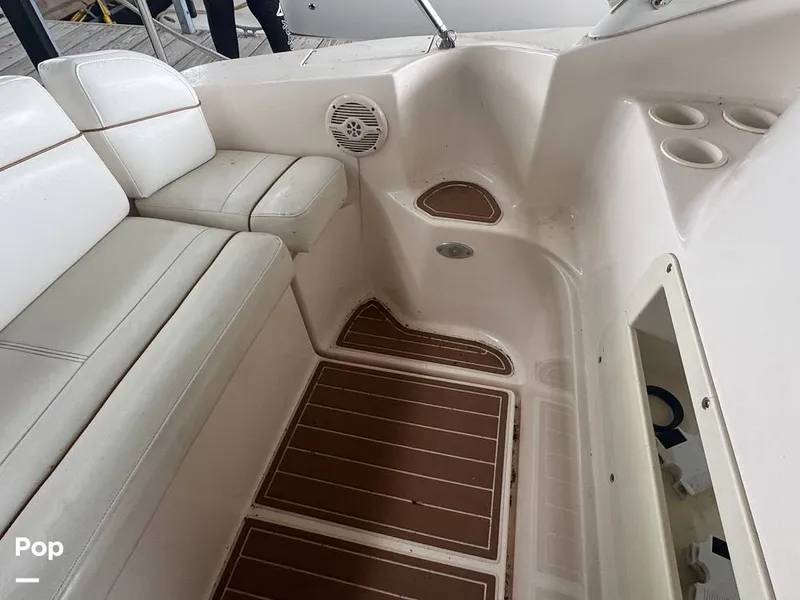 Slide: The Image of Rinker 342 Fiesta Vee 2004 - 16228019