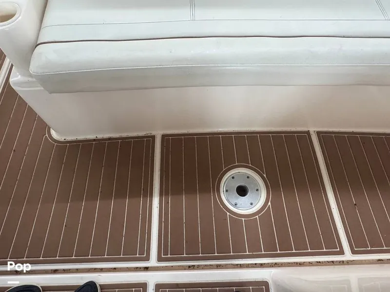 Slide: The Image of Rinker 342 Fiesta Vee 2004 - 16228025