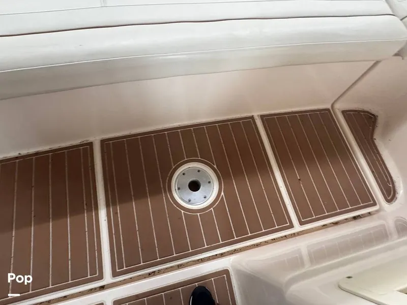 Slide: The Image of Rinker 342 Fiesta Vee 2004 - 16228026