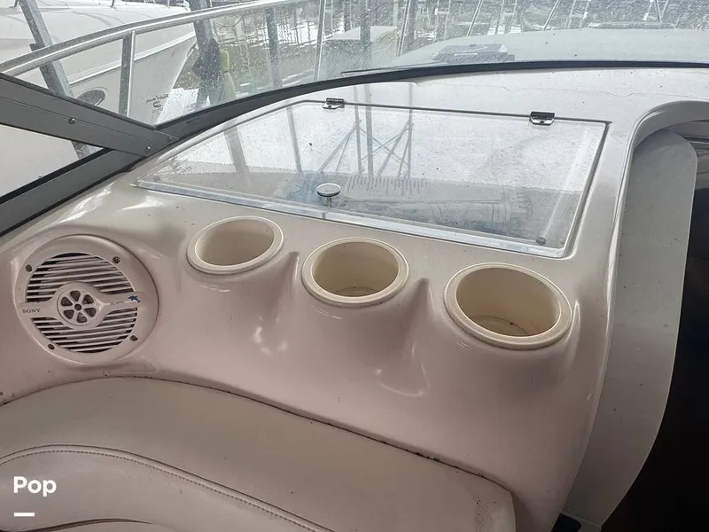 Slide: The Image of Rinker 342 Fiesta Vee 2004 - 16228043