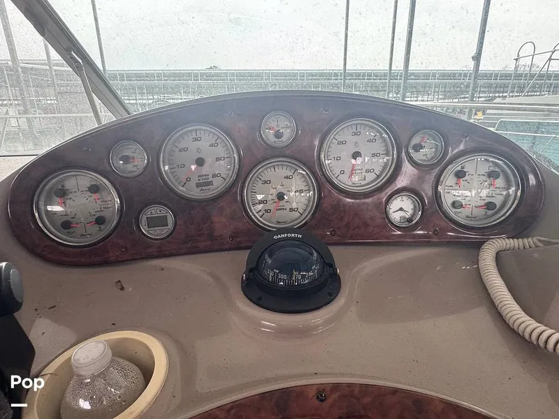 Slide: The Image of Rinker 342 Fiesta Vee 2004 - 16228053