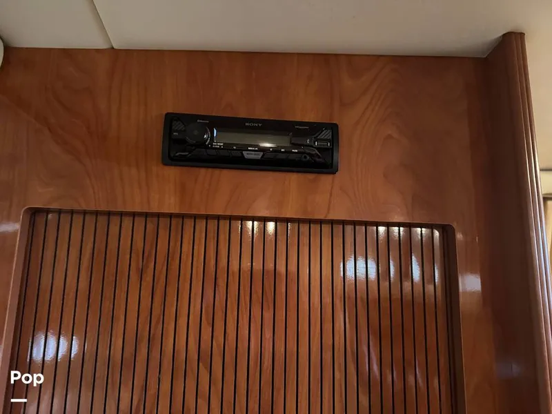 Slide: The Image of Rinker 342 Fiesta Vee 2004 - 16228080